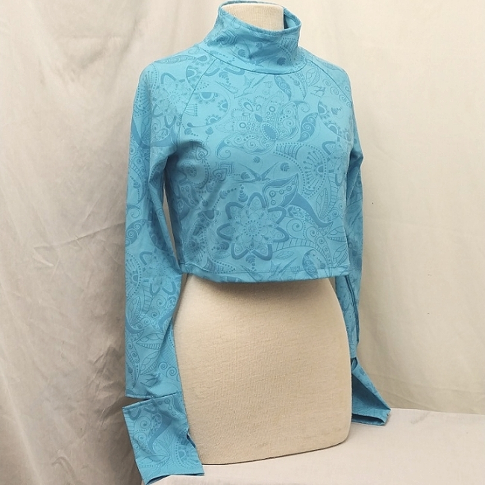 Oiselle Blue Patterned Crop Top
